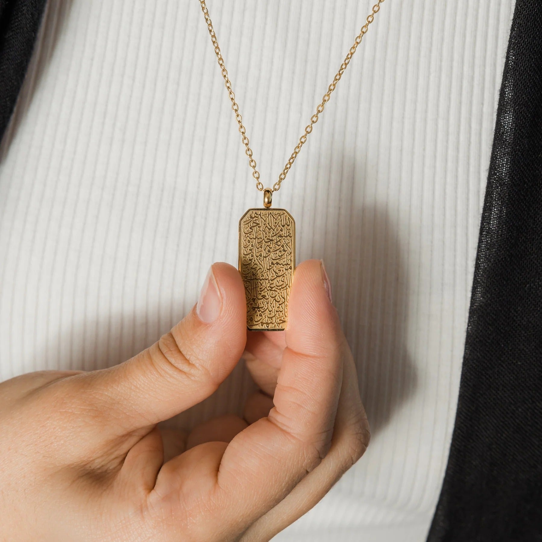 TAG AYAT AL KURSI NECKLACE