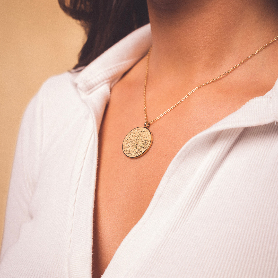 MEDALLION NECKLACE AYAT AL KURSI